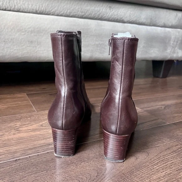 Nine West Dark Brown Leather Heeled Ankle Boots Size 9.5 - Picture 8 of 10